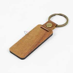 Regalo PARA EL Día DE LA Independencia, llavero de cuero PU de madera pura HECHO DE Material de madera de nogal llavero de coche - Product Image 2