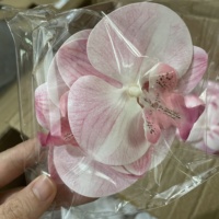 Hot Selling künstliche Blumen zum Dekorieren Hochzeits torte Valentinstag Kuchen Dekoration Lieferant