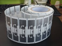 Etiquetas y Inlays Impermeables con Chip RFID UHF EPC Gen2 M830 para Tiendas de Abarrotes (Empaque Antiestático)