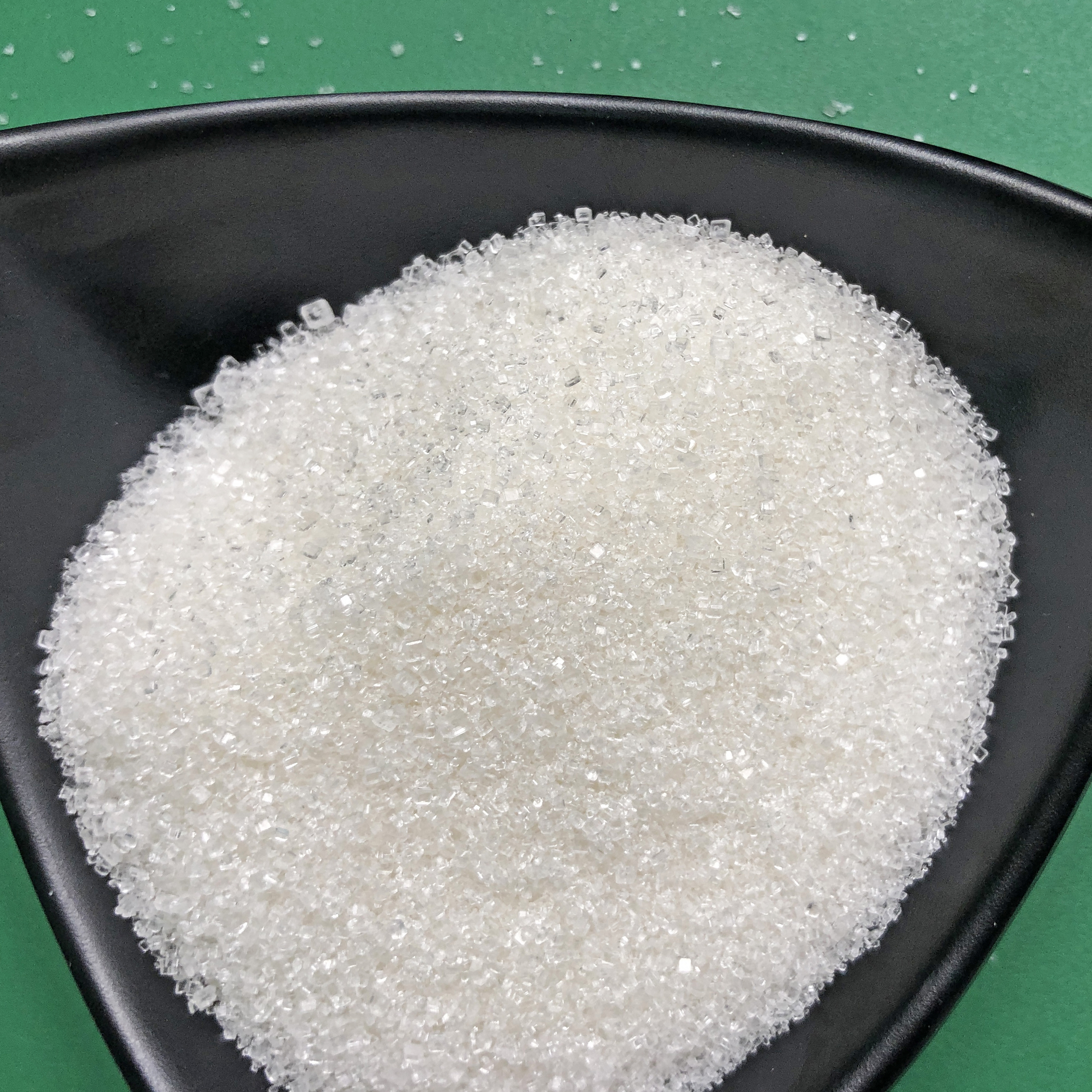 Urea dünger industrie grade 21% geprillt weiß granulat 21% Crystal Urea