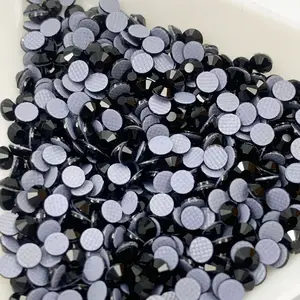 Directo de fábrica Top XR Quality 500 Gross 70000 Pcs Embalaje a granel Ss10 Jet Black Iron on Strass Hot Fix Crystal Rhinestone - Product Image 1