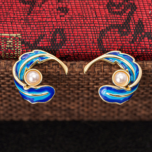 Elegant Feather Stud Earrings for Women Nature Style Daily Wear Ear Accessories - Product Image 5