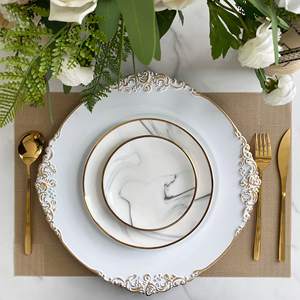 Venda por atacado barato 13 polegadas ouro borda decoração floral plástico placas carregador - Product Image 5