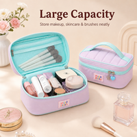 Organisateur de maquillage en polyester matelassé avec poignée, grande capacité, fermeture éclair, logo personnalisé, trousse de toilette de voyage, sac à maquillage
