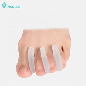99insoles <span class=keywords><strong>Yoga</strong></span> Sebs Separator dan Pelurus Gel Peregang Jari Kaki & Pemisah Jari Kaki untuk Wanita - Product Image 3