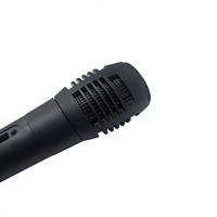 Microphone dynamique filaire en forme de cœur JINJUE à bas prix pour le karaoké, l'enregistrement et les voix
