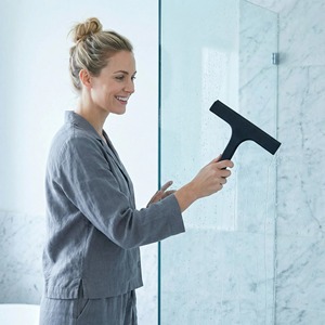 Nueva Escobilla de Silicona para Ducha con Soporte, para Limpiar Puertas de Vidrio de Baño, Cocina y Auto, Color Negro - Product Image 4