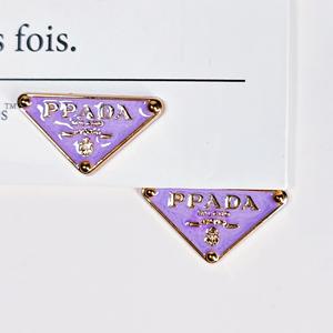 סיטונאי אביזרים diy מוצרי לתינוקות משולש אות תג נעל אבזמים קרוס-גבול נעליים - Product Image 1