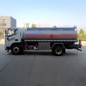 Camion de transport d'éthanol Foton 4*2, citerne à carburant de 8,4 m³, camion-citerne en acier inoxydable - Product Image 4