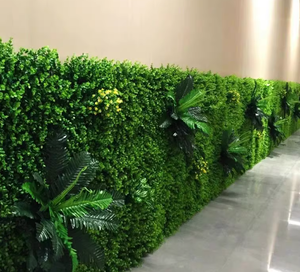 Neues Design Maßgefertigte Vertikale Pflanzenwand im Dschungel-Stil Künstliche Hintergrundwand-Paneele Grüne Graswand für Heimdekoration - Product Image 5