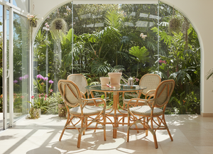 Elegante y Compacto Juego de Comedor de Mimbre/Ratán Estilo Bistró Asiático Jamaica para un Hogar Confortable, Muebles para Apartamentos, Hoteles y Espacios en Indonesia - Product Image 4