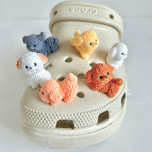 ชุดจี้ตกแต่งรองเท้ารูปสุนัขขนหยิก 3 มิติ น่ารัก สไตล์คาวาอี้ สำหรับรองเท้าคร็อกส์  จี้ตกแต่งรองเท้ารูปสุนัขพุดเดิ้ล สำหรับเด็กและผู้หญิง  ของตกแต่งรองเท้า DIY น่ารัก - Product Image 2