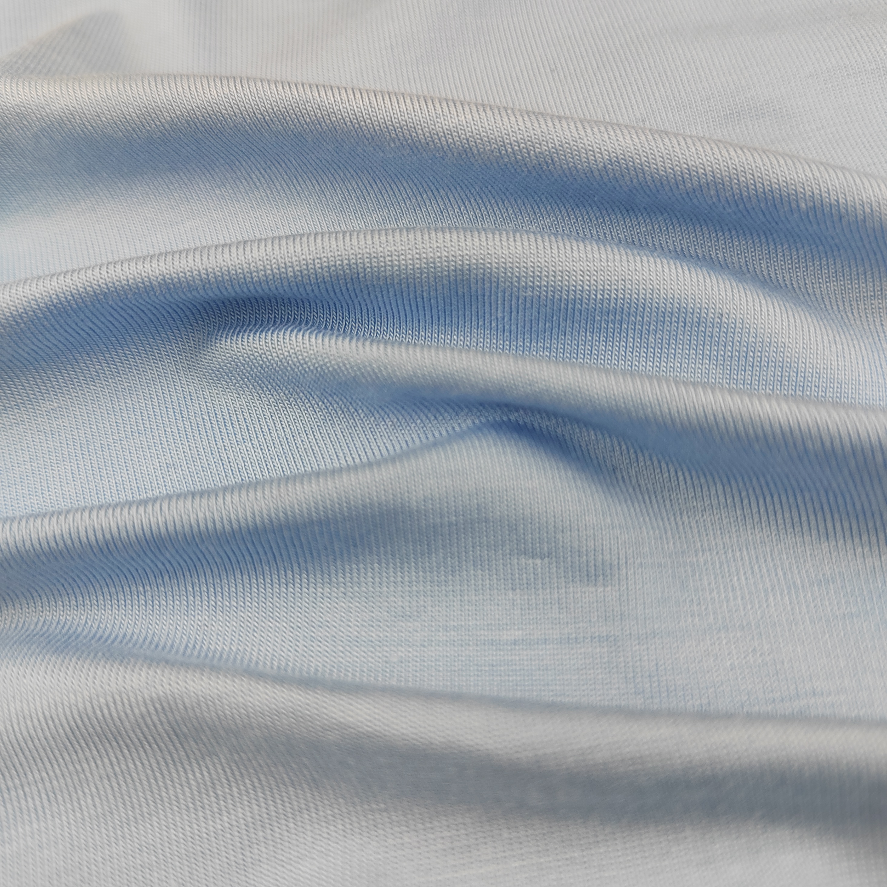 Silky-Soft Eco-Friendly 90% Lyocell Plain Weave Fabric for Summer Women Dress & Tshirt