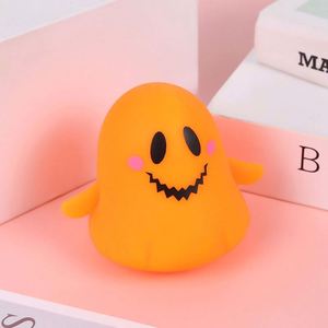Nouveau jouet lumineux fantôme créatif et amusant, jouet mochi compressible, jouets de décompression, cadeaux fantaisie pour Halloween - Product Image 2