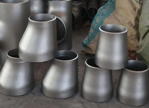 Manguito reductor de grado industrial: Construcción de pared gruesa para transiciones de tuberías grandes, ideal para obras de construcción - Product Image 5