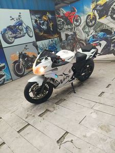 Motocicletas Usadas de Gasolina <span class=keywords><strong>Kawasaki</strong></span> <span class=keywords><strong>Ninja</strong></span> <span class=keywords><strong>250</strong></span>, Motos Deportivas de 250cc, Motocicletas de Carreras - Product Image 5