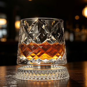 Ensemble de verres à whisky rotatifs à 360 degrés avec base en cristal, verres à whisky taillés en diamant de qualité supérieure, verres à whisky Old Fashioned, verres à bourbon, articles de bar - Product Image 2