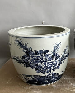 <span class=keywords><strong>Vase</strong></span> à fleurs en céramique à motif de fleurs de style chinois antique Pot de fleurs en porcelaine Pots à poissons Grandes cuves de poissons dessinés à la main - Product Image 3