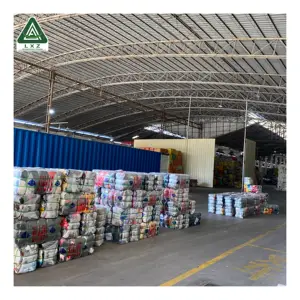 Good Secondhand Clothes From The Used Clothes Factory Boutique Shoes And Bags Wholesale By Container Wholesale