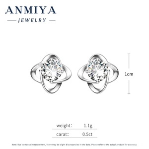 Pendientes <span class=keywords><strong>de</strong></span> Plata <span class=keywords><strong>de</strong></span> Ley S925 con Moissanita <span class=keywords><strong>de</strong></span> Corte Redondo, Diseño Deslumbrante <span class=keywords><strong>de</strong></span> Trébol <span class=keywords><strong>de</strong></span> Cuatro Hojas, Exquisita Joyería Fina para Novia, Regalo - Product Image 4