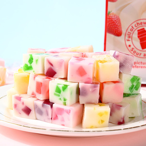 Caramelle Gommose Halal Certificate OEM ODM all'Ingrosso, Gusto Lattobacillus Boni Piglet, Forma Cubo Multicolore, Morbide e Fruttate, Confezione Bulk - Product Image 2