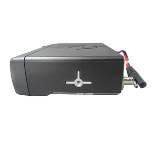 Radio Móvil Base EM400 CM340 CM160 VHF/UHF de 25 Watts con Teclado - Product Image 4