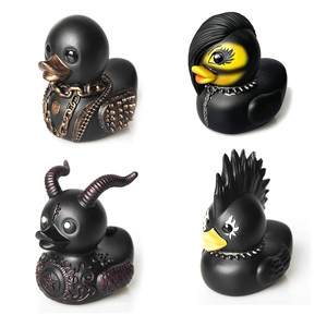 Death Rock regalo gótico satánico Punk pato, Deathrocker resina pato para figuras coleccionables Rock goma patos decoración de escritorio - Product Image 6