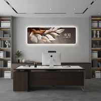 Jam Dinding Seni Modern Bergaya Art Deco dengan Lampu LED, Lukisan Pelat Kristal Karbon Kreatif dari Logam untuk Ruang Kantor dan Tempat Pendidikan
