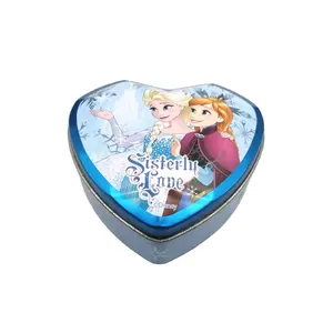 صندوق صغير من القصدير على شكل قلب مع غطاء للشوكولاتة والحلوى والحلوى على شكل قلب لعيد الحب
