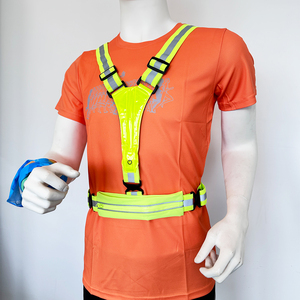 Khả năng hiển thị cao USB có thu phí chạy phản quang <span class=keywords><strong>LED</strong></span> ánh sáng vest với túi điện thoại <span class=keywords><strong>LED</strong></span> nhấp nháy an toàn Vest Ngoài trời Túi - Product Image 5