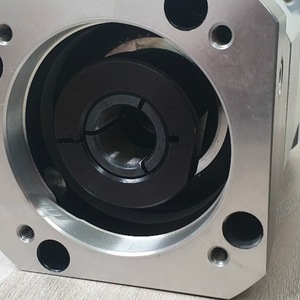 Moteur AC Higen FmaKn55-Ab00 130 mm à montage sur bride entièrement hermétique fabriqué en Corée - Product Image 2