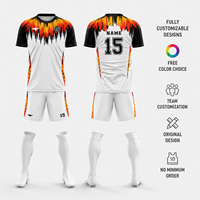 Conjunto de Camiseta de Fútbol para Hombre, Venta al Por Mayor, Uniforme de Fútbol Personalizado, Malla de Poliéster de Secado Rápido, Uniforme de Entrenamiento para Club, Proveedor de Ropa Deportiva