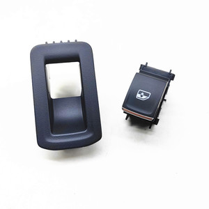 Volkswagen Tiguan L กรอบหน้าต่าง5NA867255 5GG959855อะไหล่พลาสติกสีดำ - Product Image 1