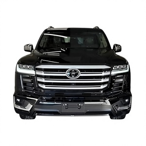 Toyota Land Cruiser d'occasion 2023, noir, 7 places, cuir, caméra de recul, norme Euro III, 8L - Product Image 1