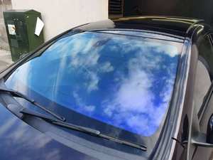 ฟิล์มเปลี่ยนสีได้คาเมเลี่ยนสำหรับรถยนต์ที่มองเห็นชัดเจนเป็นพิเศษฟิล์มติดกระจกหน้าต่างรถยนต์แบบห่อเปลี่ยนสีได้สีม่วงขนาด70 85% ประสิทธิภาพสูง - Product Image 5