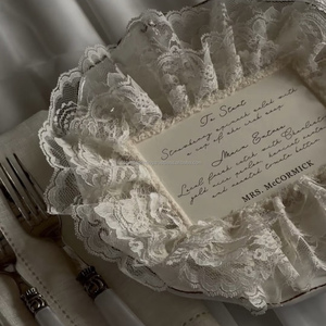 การ์ดเชิญงานแต่งงานลูกไม้ทำมือสุดหรู สไตล์วินเทจ สง่างาม พิมพ์แบบ Letterpress ลายนูน บนกระดาษออฟเซ็ต - Product Image 4