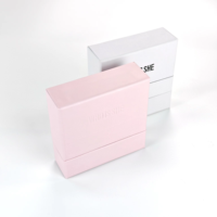 Boîte à tiroirs blanche et rose poudré avec plateau coulissant pour emballage de produits en abonnement (vente en gros)