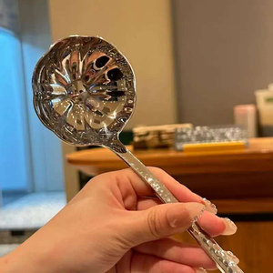 DF1165 Stainless Steel Hammered <b>Serving</b> <b>Spoon</b> Flower Shape Ladle 30.5cm Long Handle Durable Kitchen <b>Serving</b> Utensil - Product Image 4