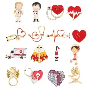 Série Médica personalizada Banhado Broche Estetoscópio Eletrocardiograma Masculino e Feminino Doctor Nurse Badges - Product Image 2