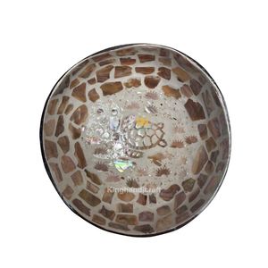 Bol en laque de noix de coco coquillage pour salades de fruits Design personnalisé Fabriqué à la main, laqué et conçu avec une beauté mosaïque - Product Image 4