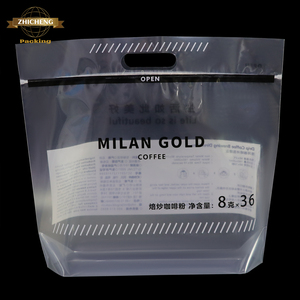 Custom Printed Tote Plastic Bag With Die Cut Handle Logo Hot Stamping Heat Seal Durable Retail Packaging for Boutique