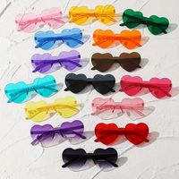 NYY Vente en gros Lunettes de soleil sans monture en forme de cœur Lunettes de soleil pour enfants Lunettes de soleil pour fêtes Lunettes de soleil pour enfants 2024 Lunettes de soleil pour garçons et filles Cadeaux