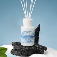 Recharge d'huiles essentielles pour diffuseur d'arômes sans flamme pour la maison, l'hôtel et la salle de bain.