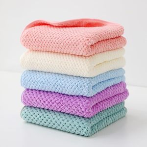 Chiffons de cuisine et de salon haut de gamme en microfibre tricotée, antimicrobiens, séchage rapide, écologiques, en polaire corail, disponibles en plusieurs couleurs - Product Image 3