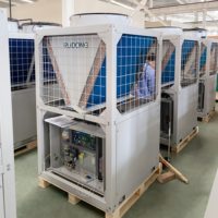 Système de CVC de haute qualité petit refroidisseur d'eau industriel refroidi par air 20kw 30kw 45kw pour résidentiel ou restaurant