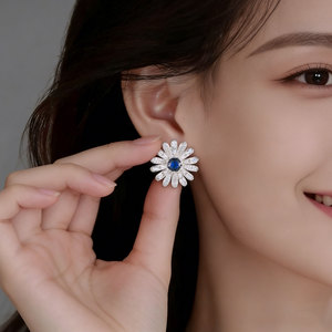 Daisy Stud Earrings Inlaid With Zircon Claw Setting 925 Silver Ear Posts Flower Design Gift Jewelry EA14651 - Product Image 2