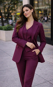 Traje de Pantalón de Tres Piezas Personalizado para Mujer, Conjunto Elegante de Blazer, Chaleco y Pantalón, Ropa Formal para Invitadas de Boda, Proveedor de Ropa - Product Image 2