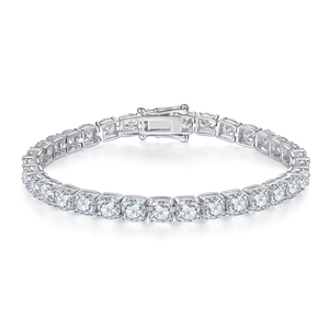 Pulsera de Tenis Clásica con Cuatro Garras y Corte Brillante, Plata de Ley 925, Chapada en Platino, Moissanita Grado D, Certificada por GRA, Unisex - Product Image 1
