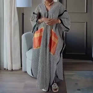 ชุดเดรสผู้หญิงสไตล์แอฟริกันทรงหลวม ไซส์ใหญ่ มีกระเป๋าใบใหญ่ ลายทางสีตัดต่อ แฟชั่น - Product Image 3