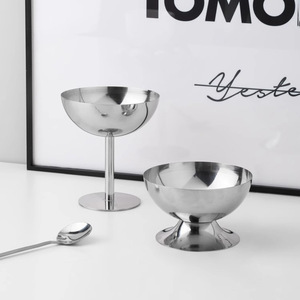 Coupe à glace en acier inoxydable avec pied, bol à dessert pour servir des friandises et des cocktails, design uni, lavage à la main uniquement - Product Image 5